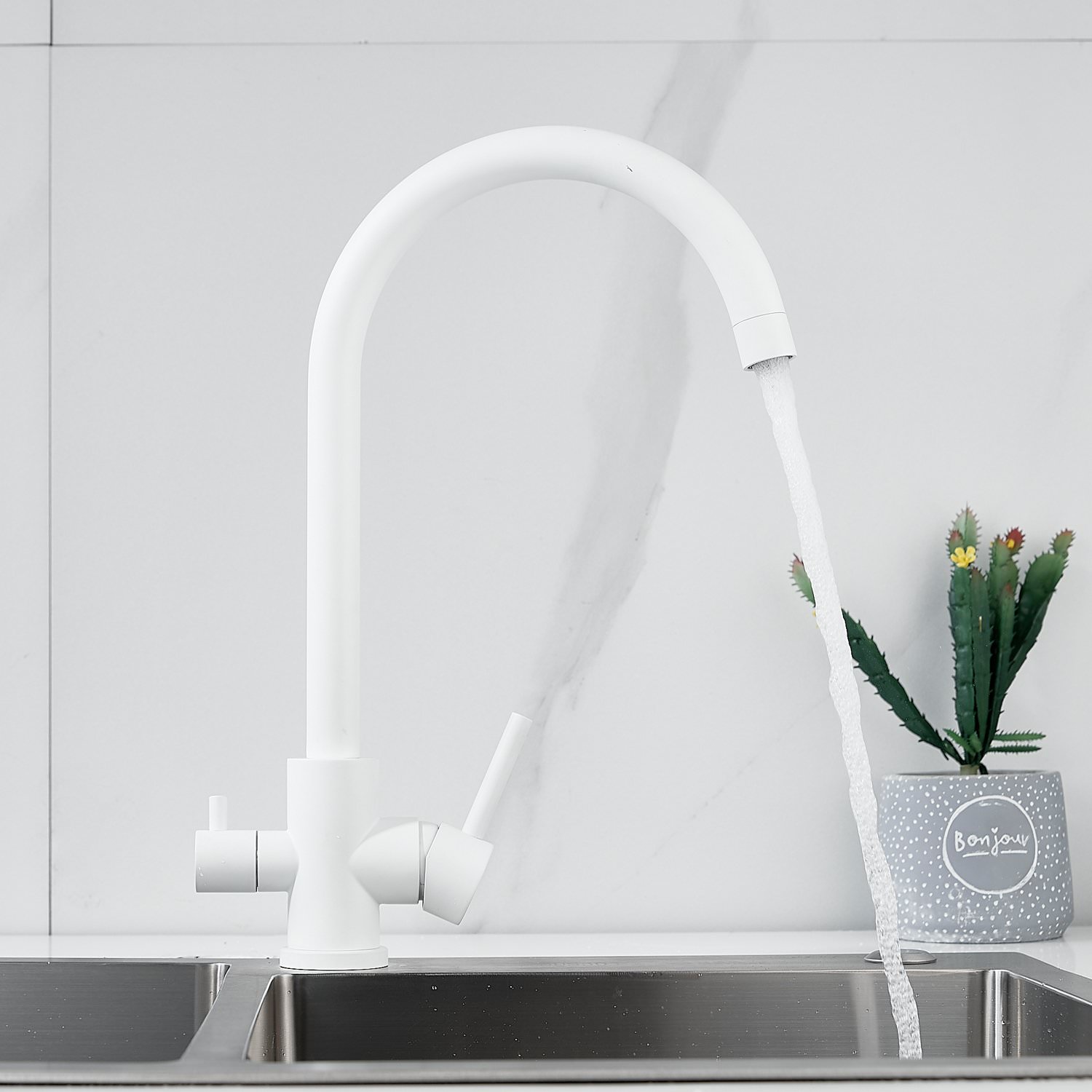 Смеситель для кухни с подключением фильтра воды Raffine F108C белый в 100Kran: Широкий выбор и доступные цены.