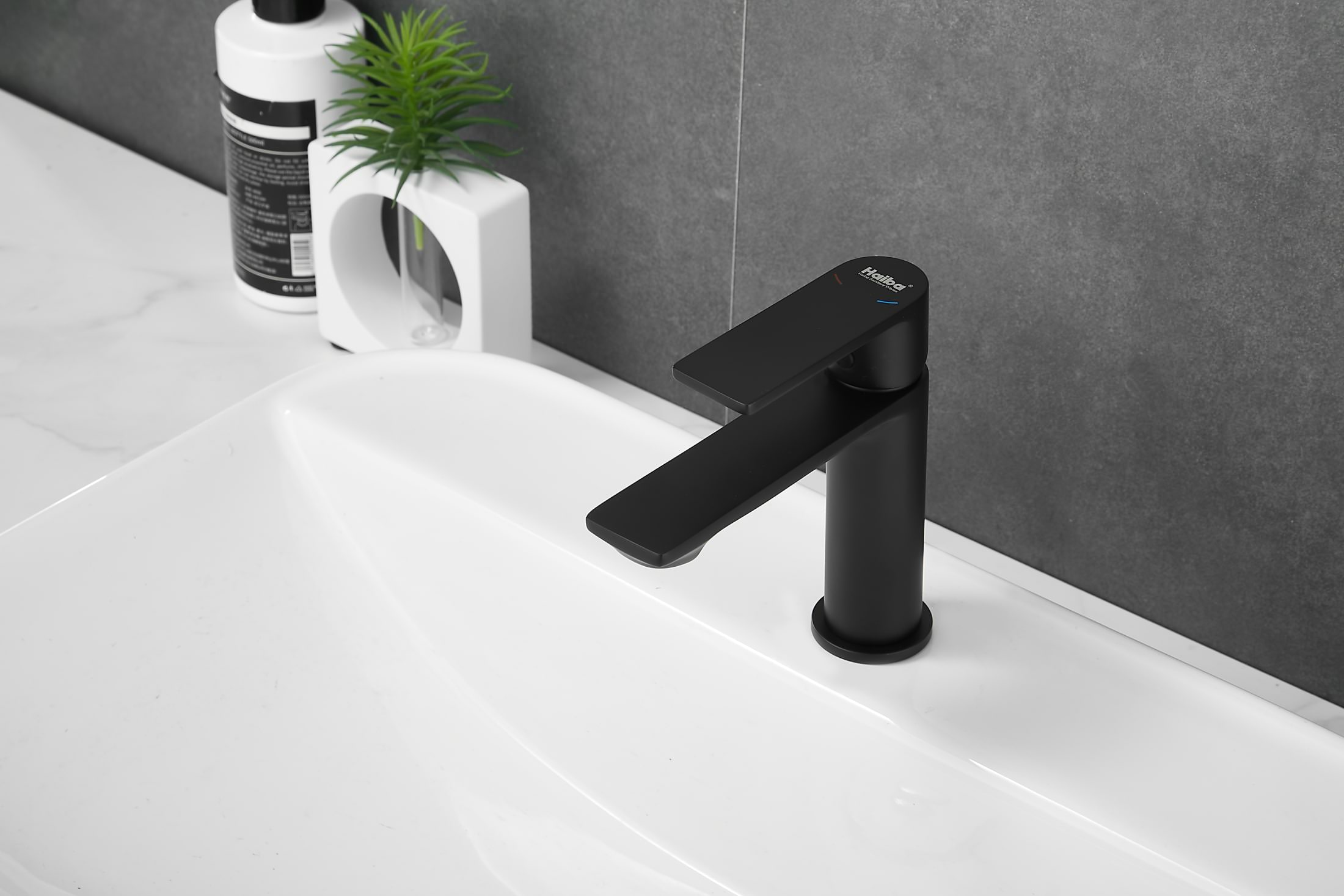 Смеситель для раковины Haiba HB10639-7 черный в 100Kran: Широкий выбор и доступные цены.