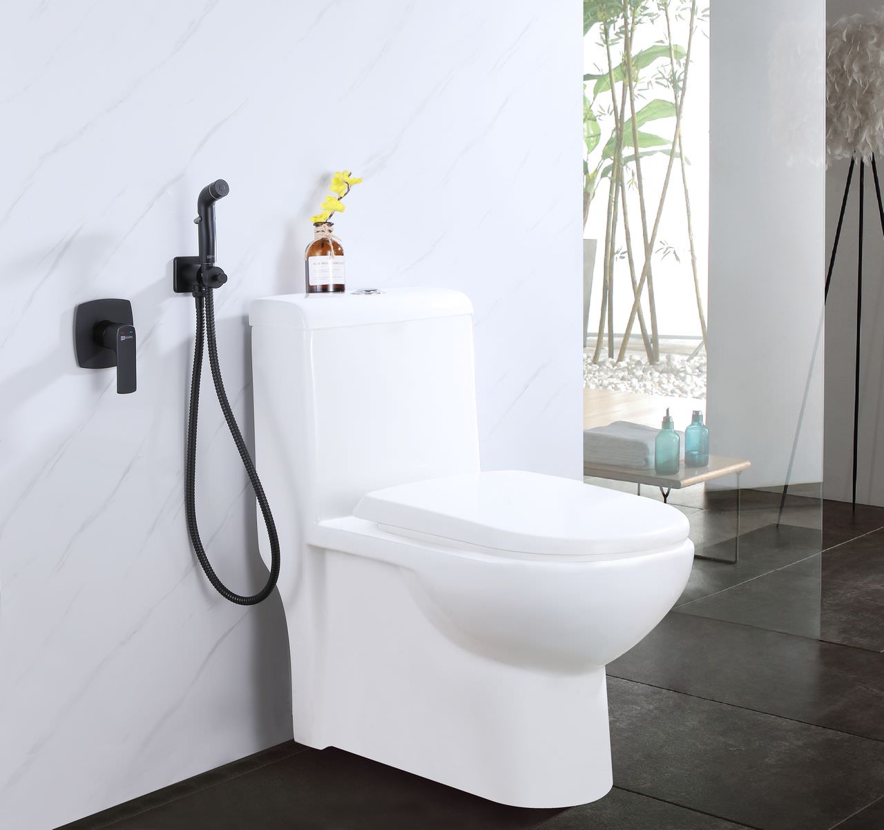 Гигиенический душ встраиваемый Lemark Ursus LM7219BL черный в 100Kran: Широкий выбор и доступные цены.