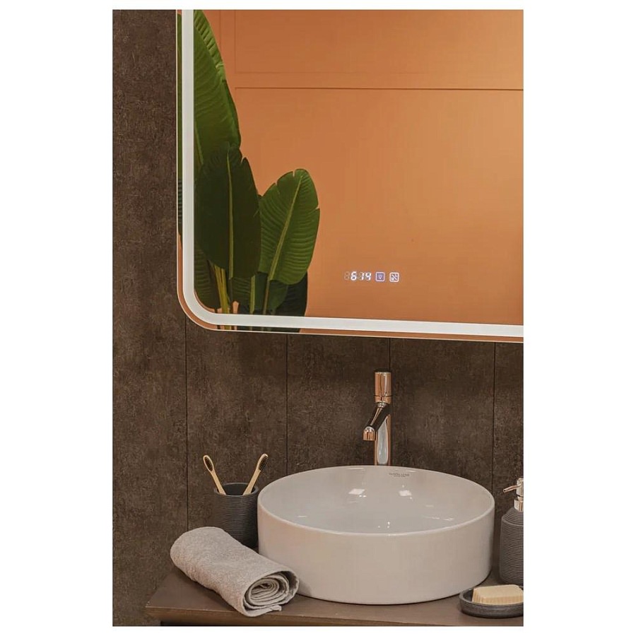 Зеркальный шкаф с подсветкой Silver Mirrors Фиджи 70 х 80 см  - 3.2 LED-00002979 левый часы, ТХ, подогрев, сенсорный выключатель создать уют и комфорт, это просто!